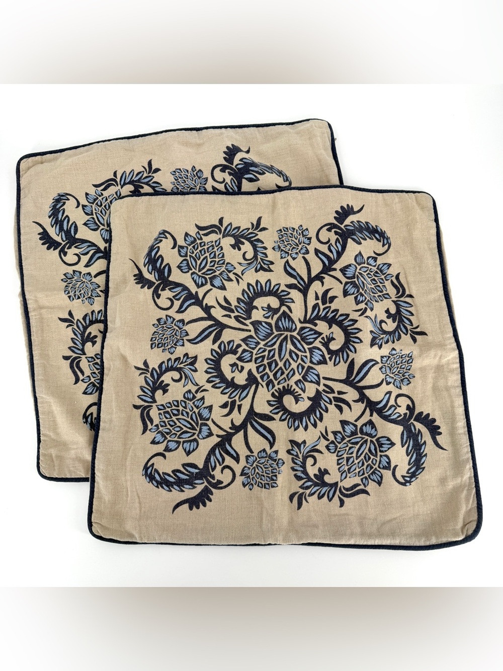 VILLA/Pottery Barn Style 100% Linen Blue Embroidered Floral Pillow Covers 22x22
